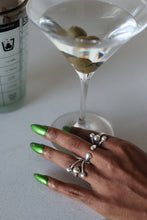 Load image into Gallery viewer, rings 
